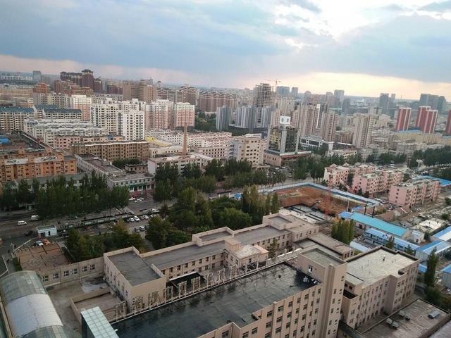 鄂尔多斯,探寻城市之韵