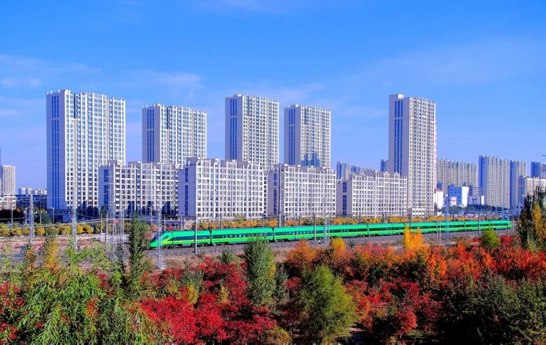 塞上江南巴彦淖尔，生态绿洲的美丽画卷