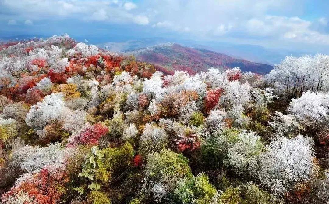 白山攀登攻略，从初学者到进阶用户的登山指南